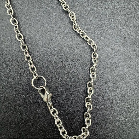 Large Textured Medal Pendant Necklace - Picture 5 of 9